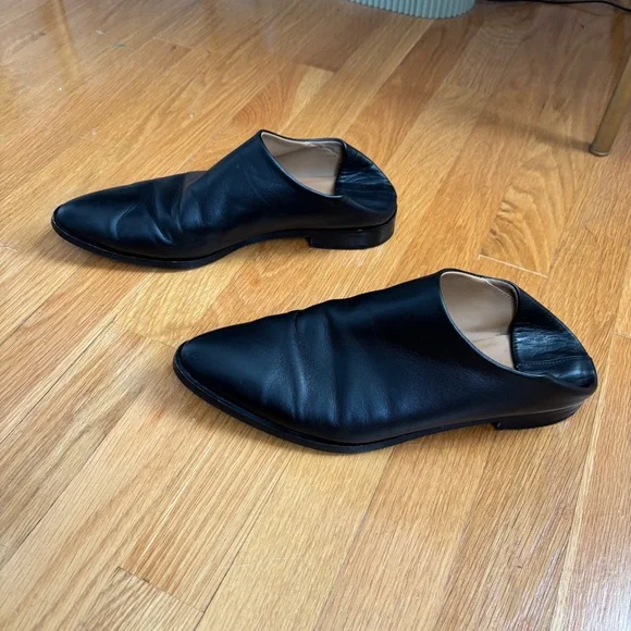 Women’s Everlane Black Loafers - Picture 4 of 9